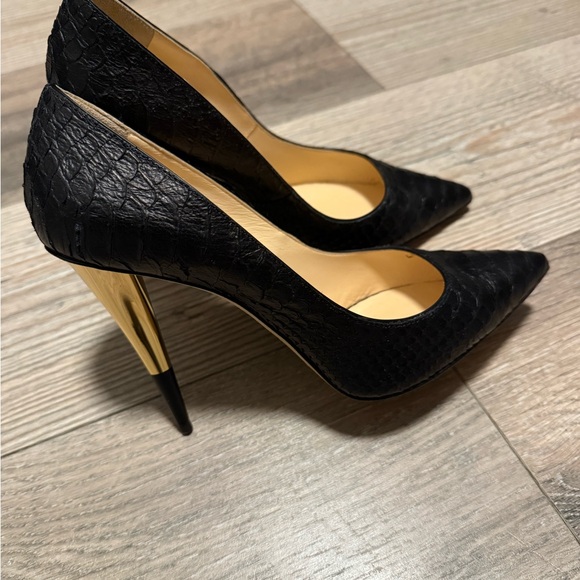 Giuseppe Zanotti Black Croc Heels with Gold Stiletto - Picture 2 of 7